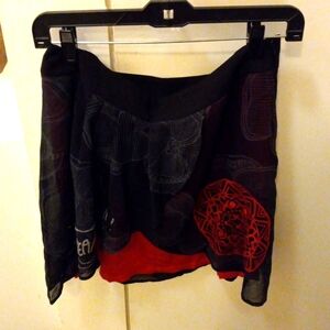 Desigual skirt in a very unique design